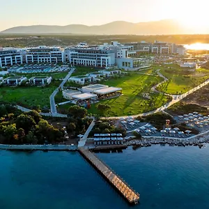 Anda Barut Collection Отель